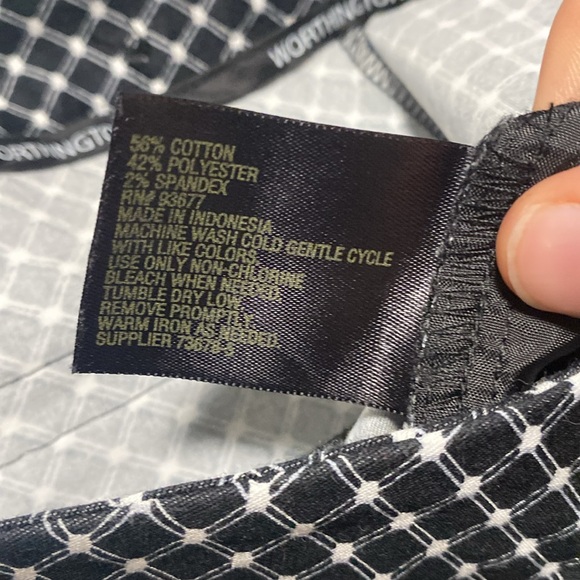 Worthington Black & White Checkered Capri Pants Pattern Dress Slacks - Size 14P - Picture 3 of 3